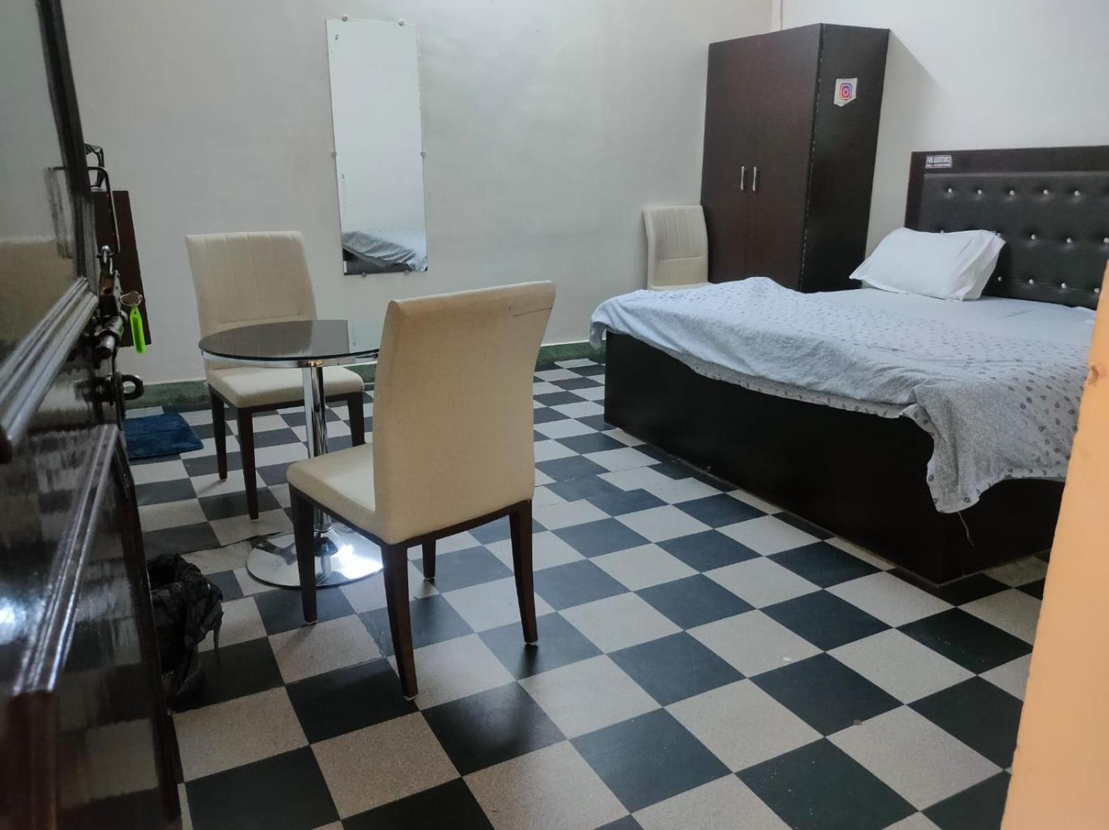 Hotel Khubsaras Palace By Chhabra'S 阿格拉 外观 照片